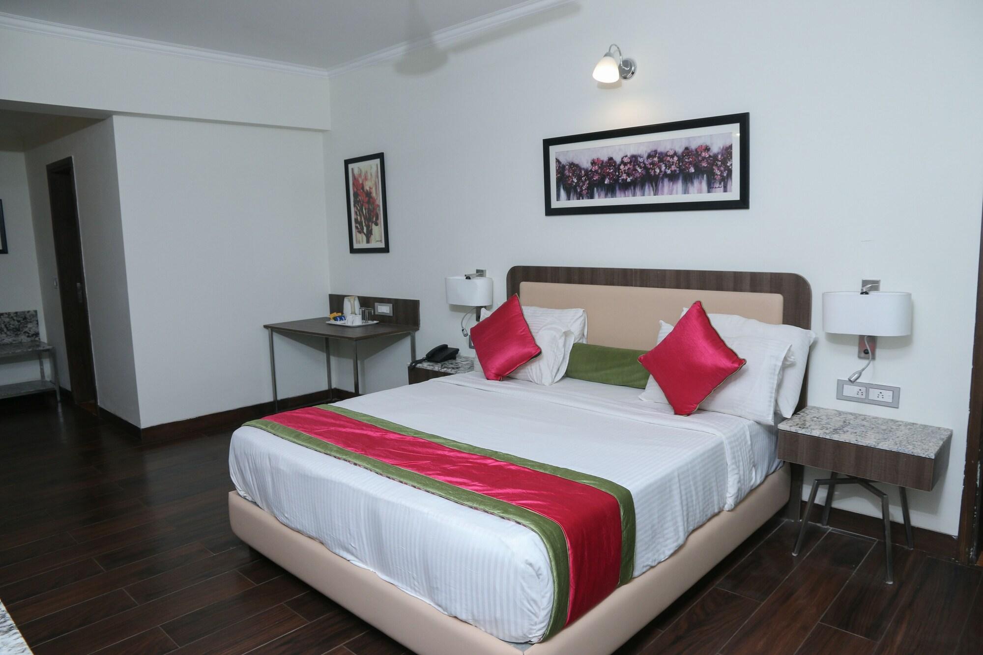 โฮเต็ล เมราเดน ลา โอเอซิส Hotel อันจูนา ภายนอก รูปภาพ