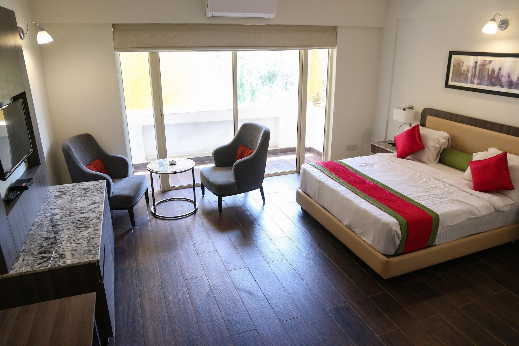 โฮเต็ล เมราเดน ลา โอเอซิส Hotel อันจูนา ภายนอก รูปภาพ