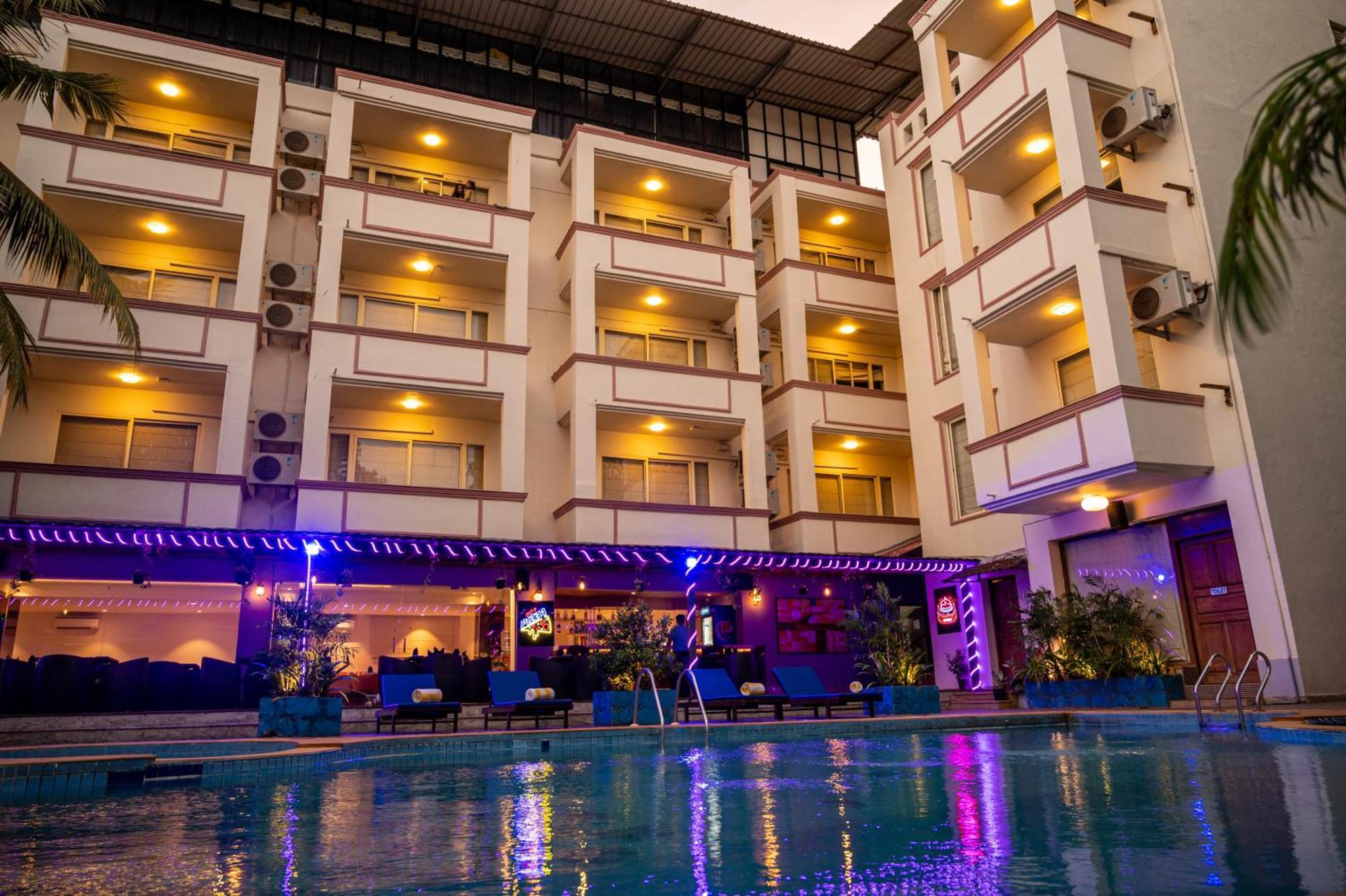 โฮเต็ล เมราเดน ลา โอเอซิส Hotel อันจูนา ภายนอก รูปภาพ